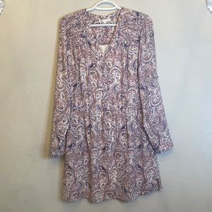 DR2 Beautiful Pink and Navy Blue Paisley Print